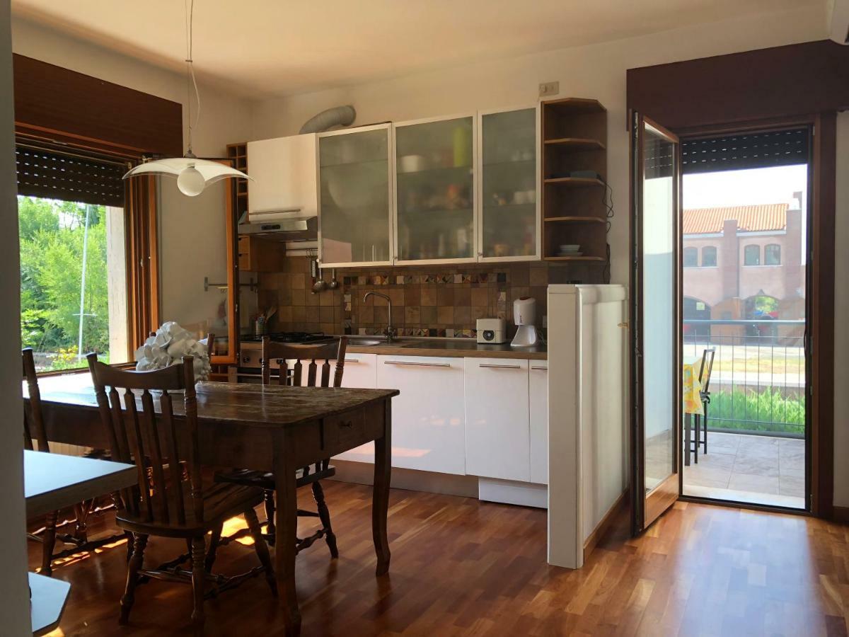 Appartamento Alla Riviera Lido de Venecia Exterior foto