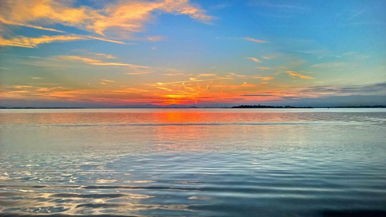 Appartamento Alla Riviera Lido de Venecia Exterior foto
